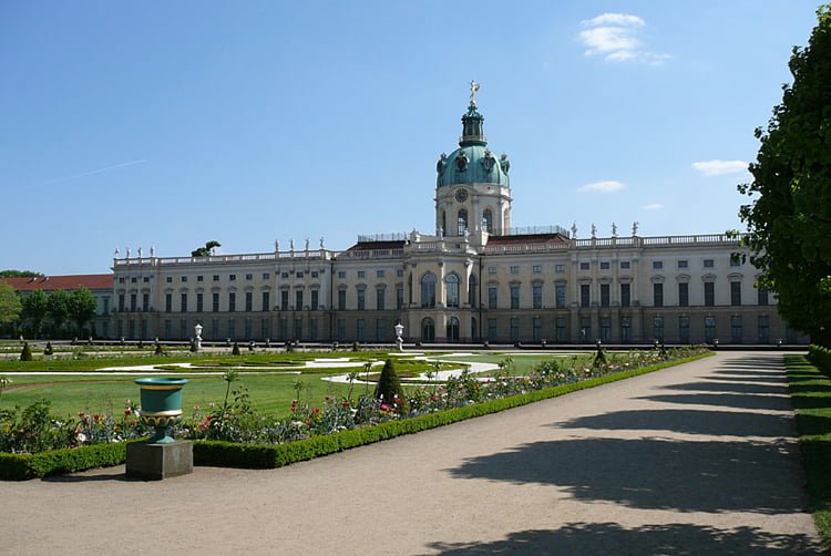 berlinschlosscharlottenburggarten Irvin Reisen