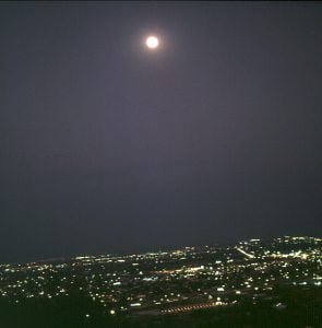 Vollmond überr Tucson 1983