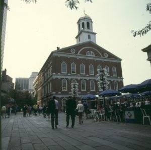 Historische Reste im modernen Boston 1988