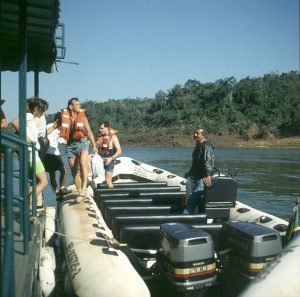 iguazu-falls-bootsfahrt mit 400PS