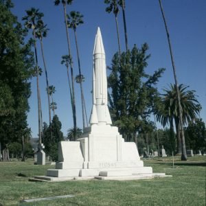 los-angeles-friedhof grab eines raketenbauers