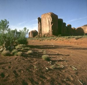 monument-valley-felsen-nach regen