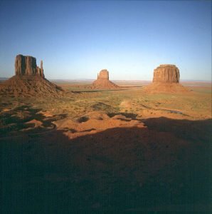 monument-valley-visitercenter