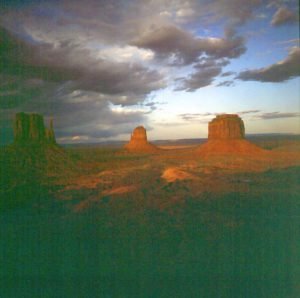 monument-valley-visitercenter