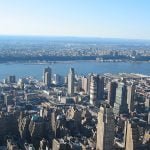 new-york-Blick zum Hudsonriver mit Intrepid Carrier 2003