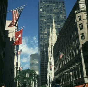 new-york-St.Patricks-Cathedral und Trumptower 1998