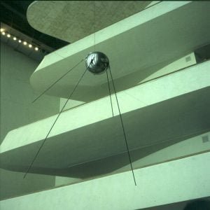 new-york-Sputnik-Kopie im UN Gebäude 1983