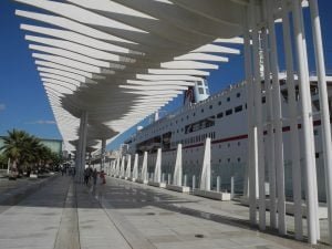 Traumschiff-Malaga-Kai-2012