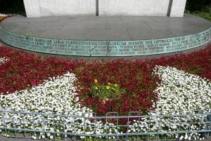 berlin-tempelhof-luftbrueckendenkmal
