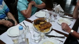 kreta-frugales Mittagessen