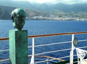 Traumschiff-Madeira-kanaren-hibiskus 2012