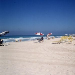 oman-hilton-strand 1989