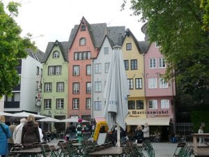 rhein-koeln-altstadt
