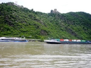rhein-rhein-verkehr
