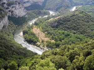 rhone-ardeche-fluss