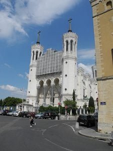 rhone-lyon-kirche