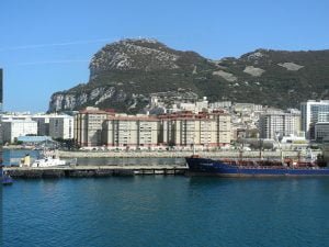 Traumschiff-tanger-gibraltar-auslaufen-1012
