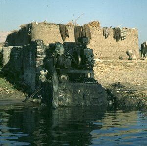 Nil- luxor-heute Dieselpumpe
