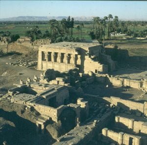 Dendera-Mammisitotal
