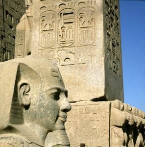 Luxortempel 1.Pylon RamsesII Obelisk