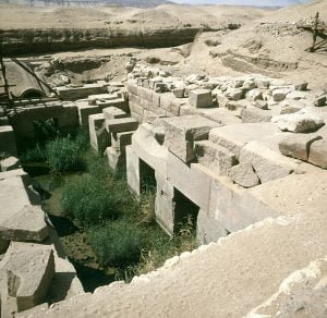 Dendera-Urhuegel